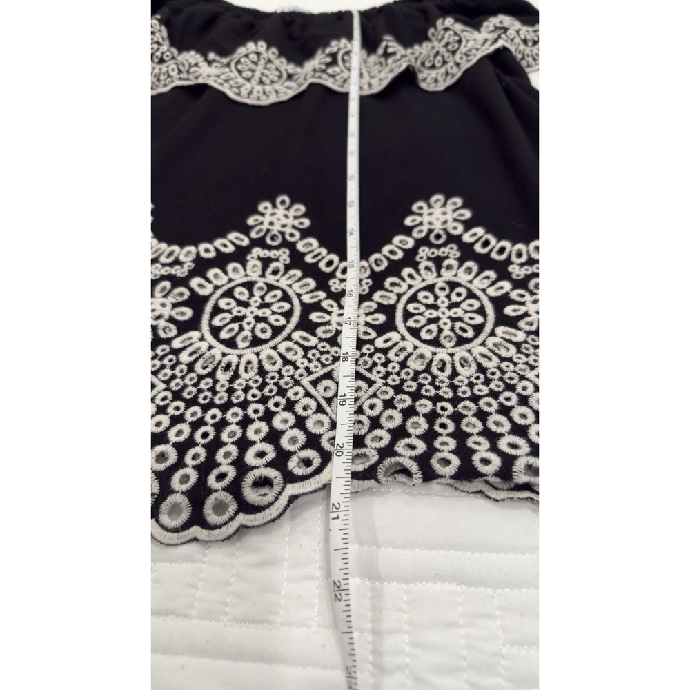Fever Women Black White Eyelet Embroidered Off The Shoulder Boho Blouse Large - Picture 6 of 6